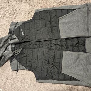Nike Black and Gray Men's Vest